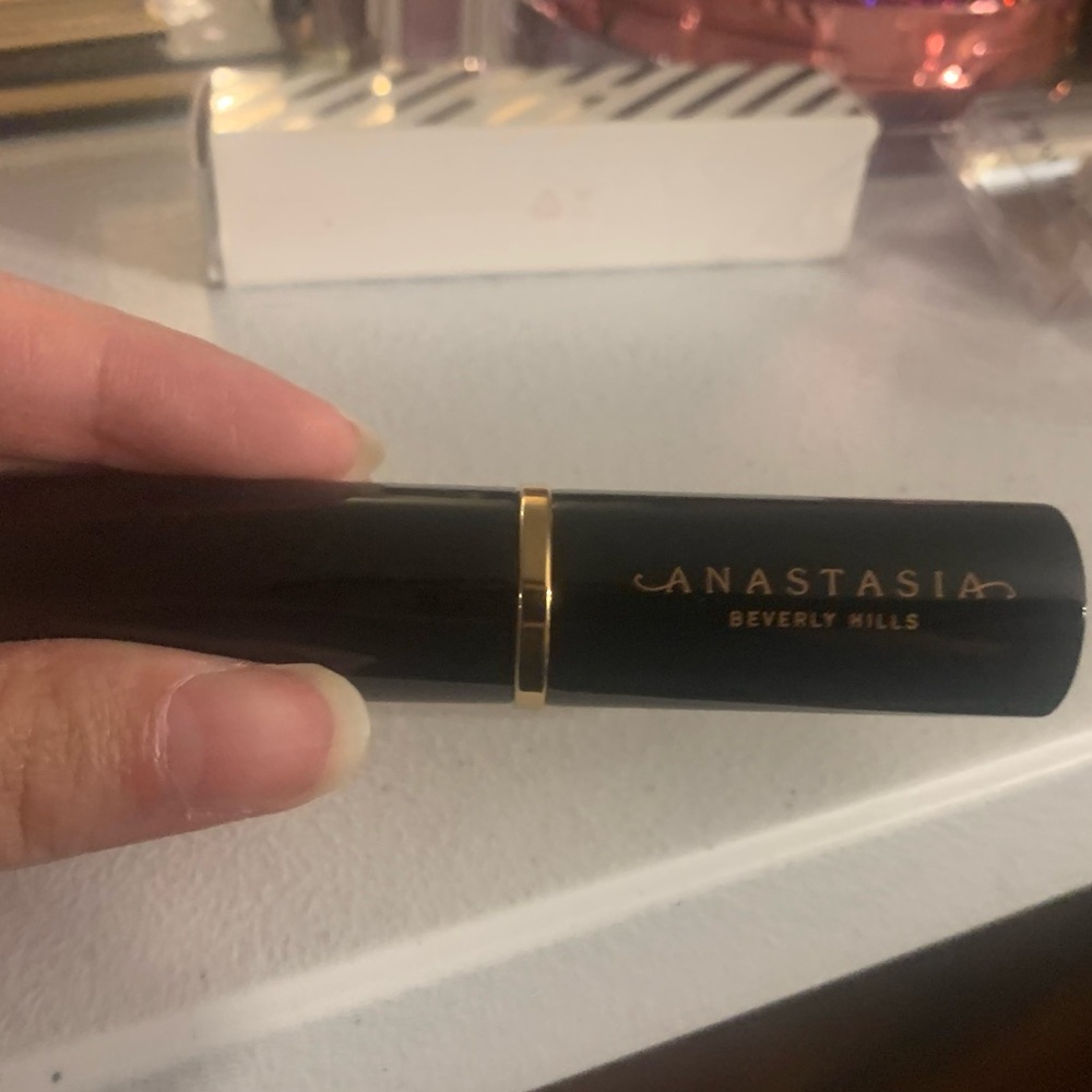 ABH Stick Foundation - Picture 3 of 3